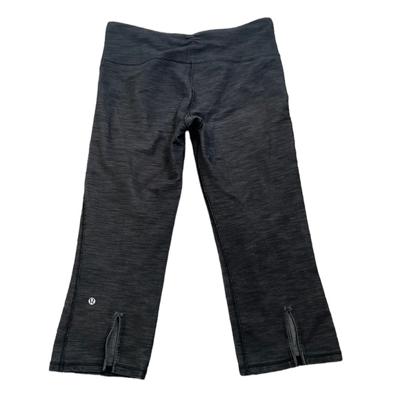 Lululemon gray leggings size 8 - Picture 6 of 10